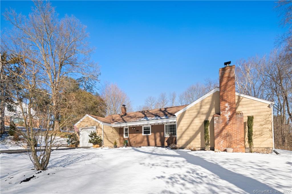 20 Grant Hill Road Bloomfield CT 06002