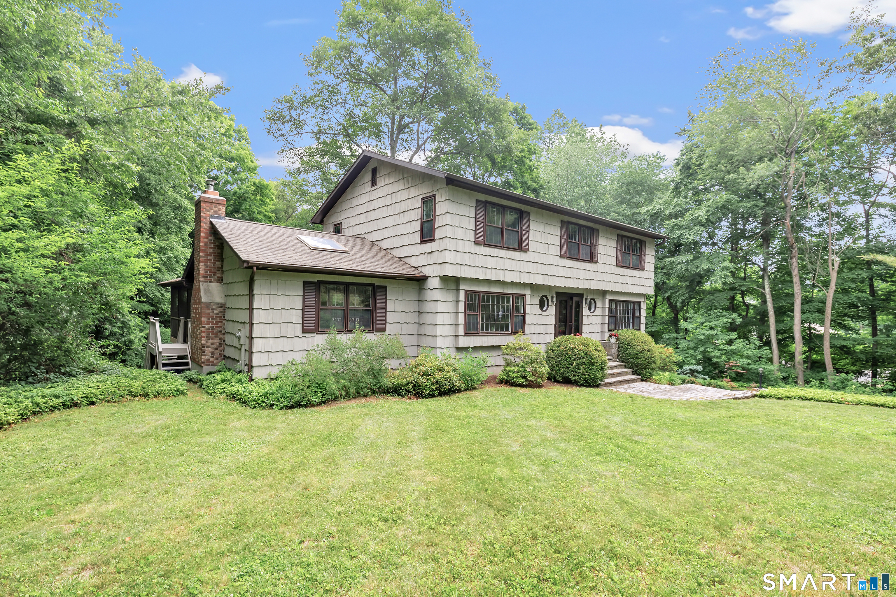 18 Belle Vale Street Monroe CT 06468