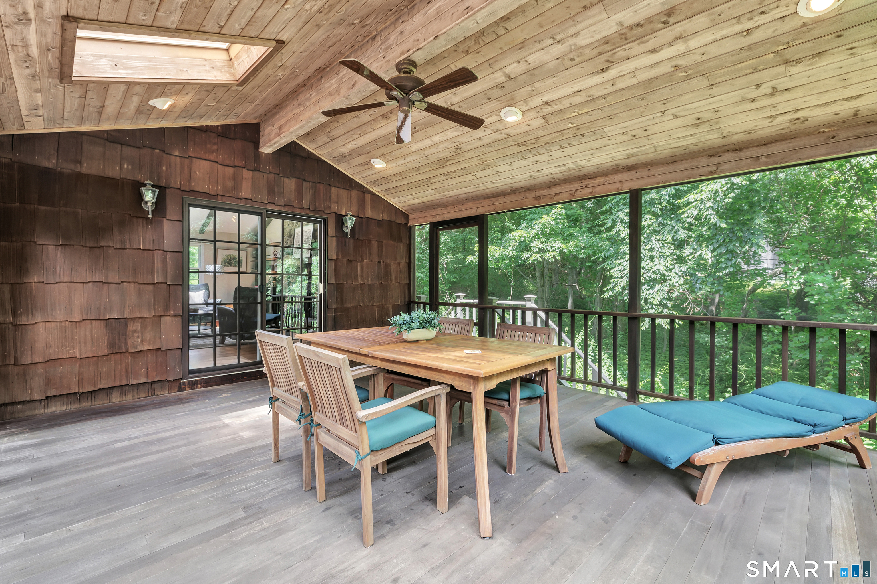 18 Belle Vale Street Monroe CT 06468