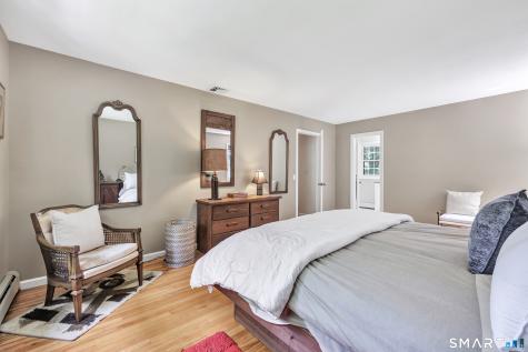 18 Belle Vale Street Monroe CT 06468