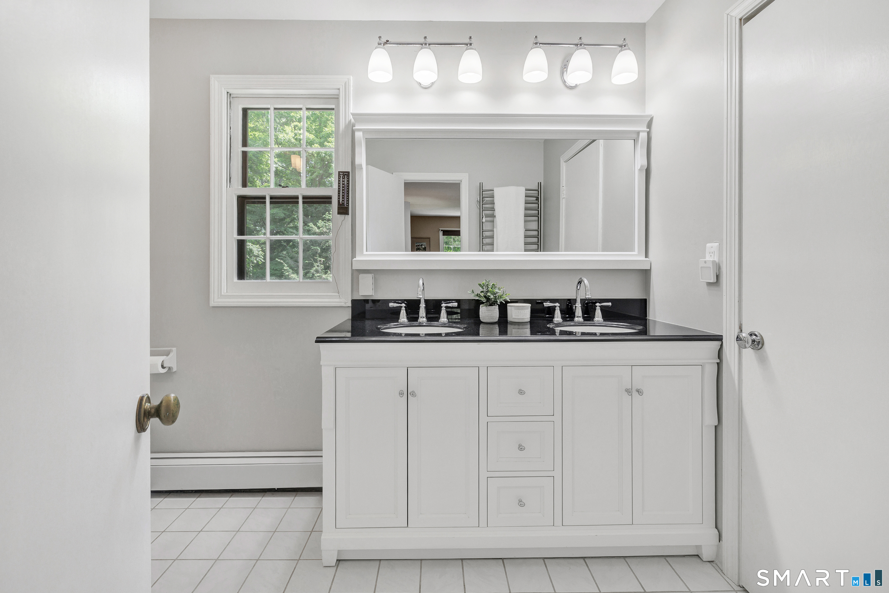 18 Belle Vale Street Monroe CT 06468