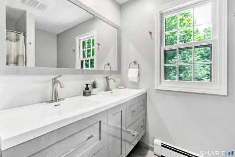 18 Belle Vale Street Monroe CT 06468