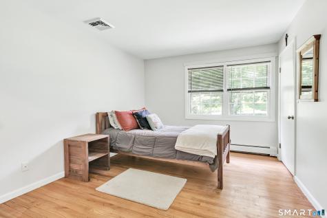 18 Belle Vale Street Monroe CT 06468