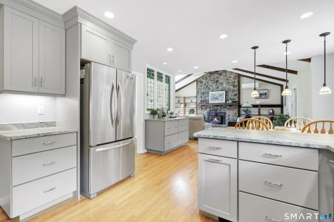 18 Belle Vale Street Monroe CT 06468