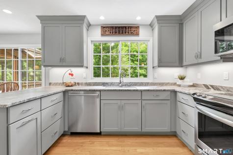 18 Belle Vale Street Monroe CT 06468