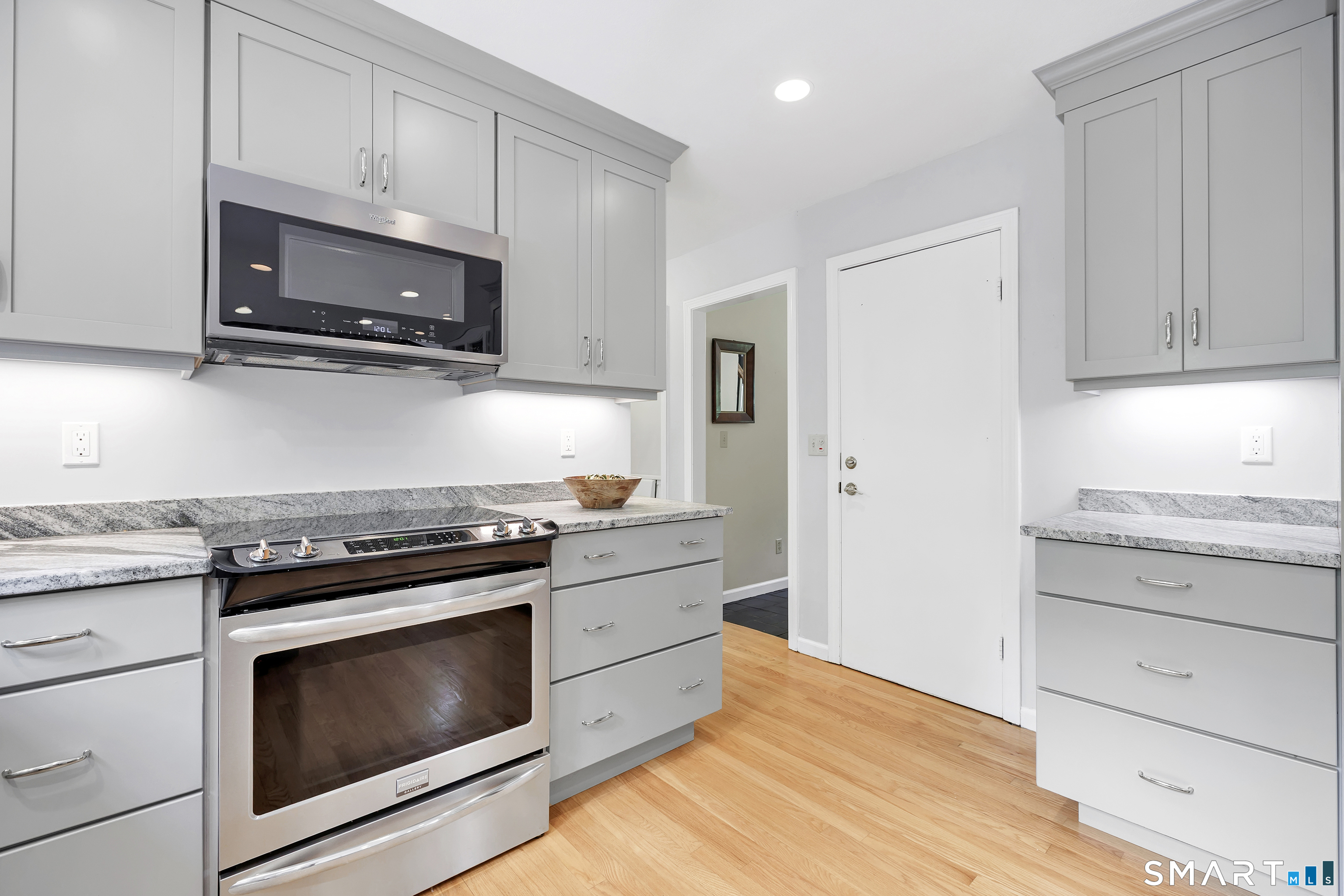18 Belle Vale Street Monroe CT 06468