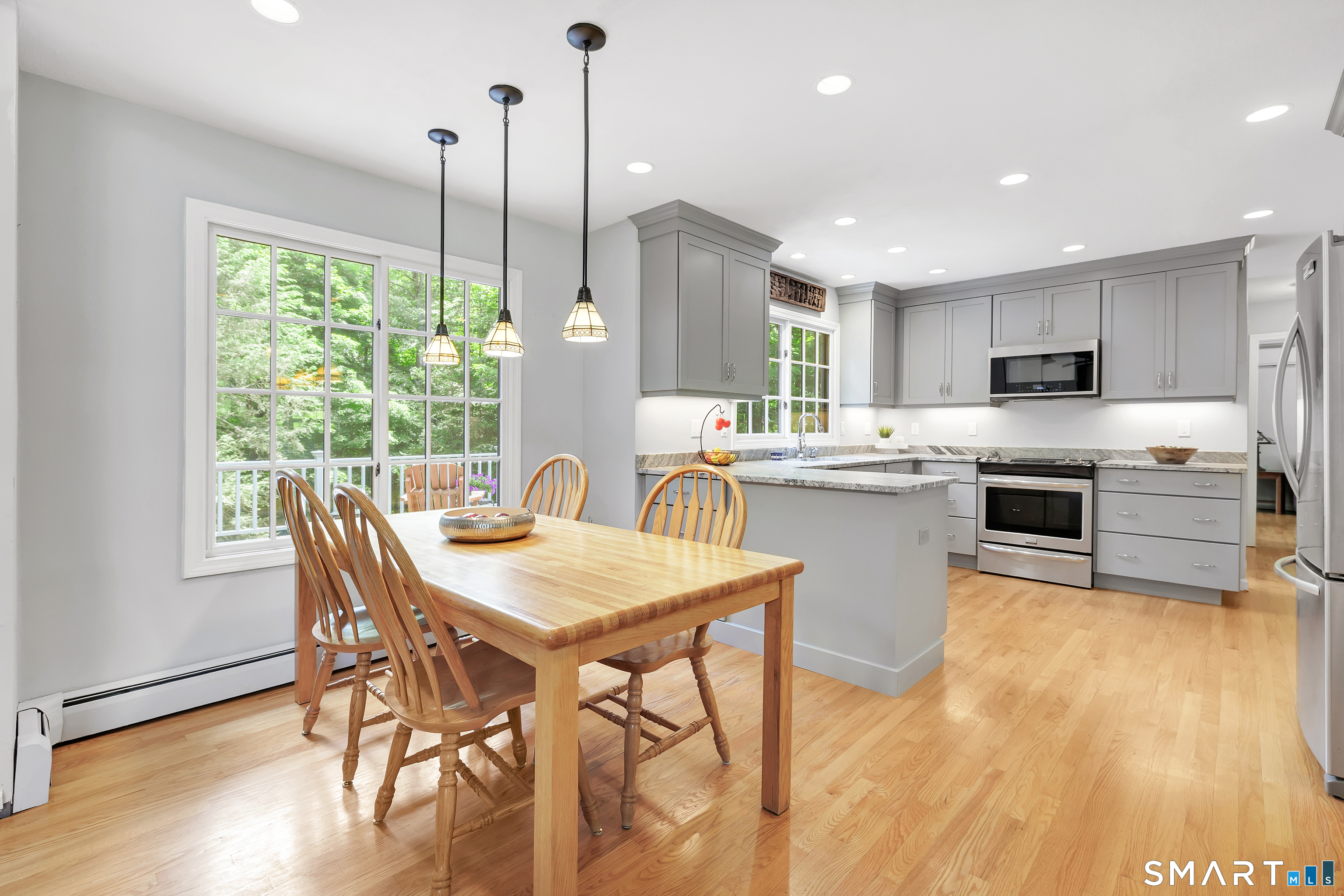 18 Belle Vale Street Monroe CT 06468