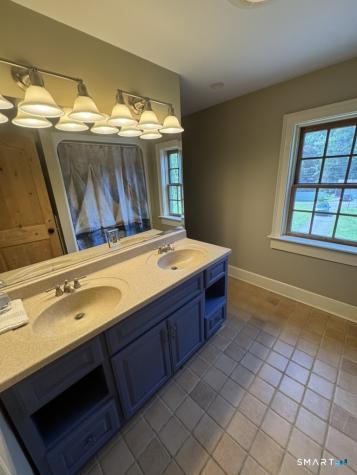 28 Deep Hollow Road Chester CT 06412