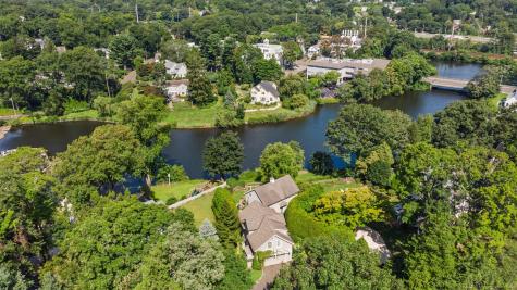 10 Harbor Road Fairfield CT 06890