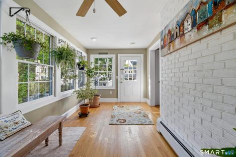 313 Old Post Road Fairfield CT 06824