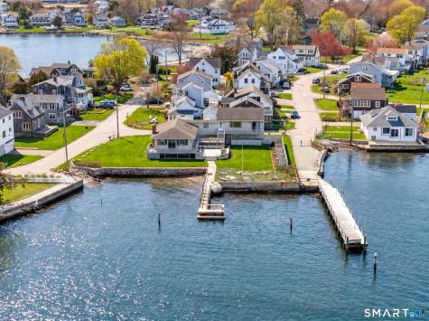 3 Alley Way Stonington CT 06378