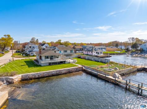 3 Alley Way Stonington CT 06378