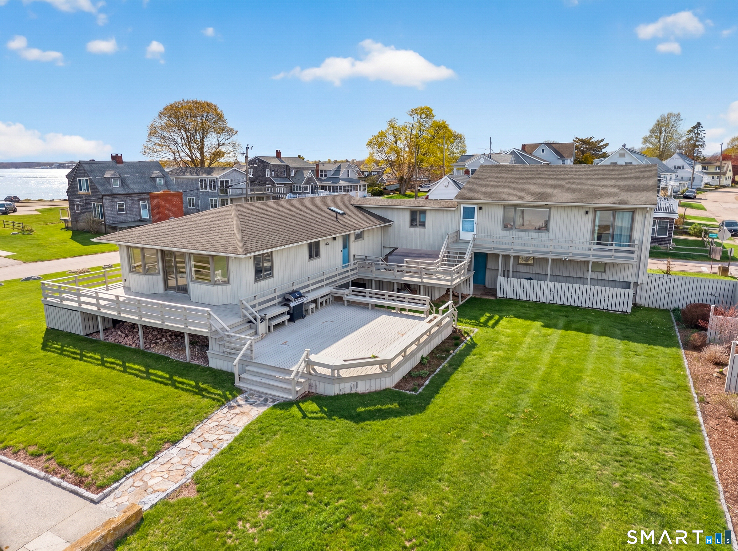 3 Alley Way Stonington CT 06378