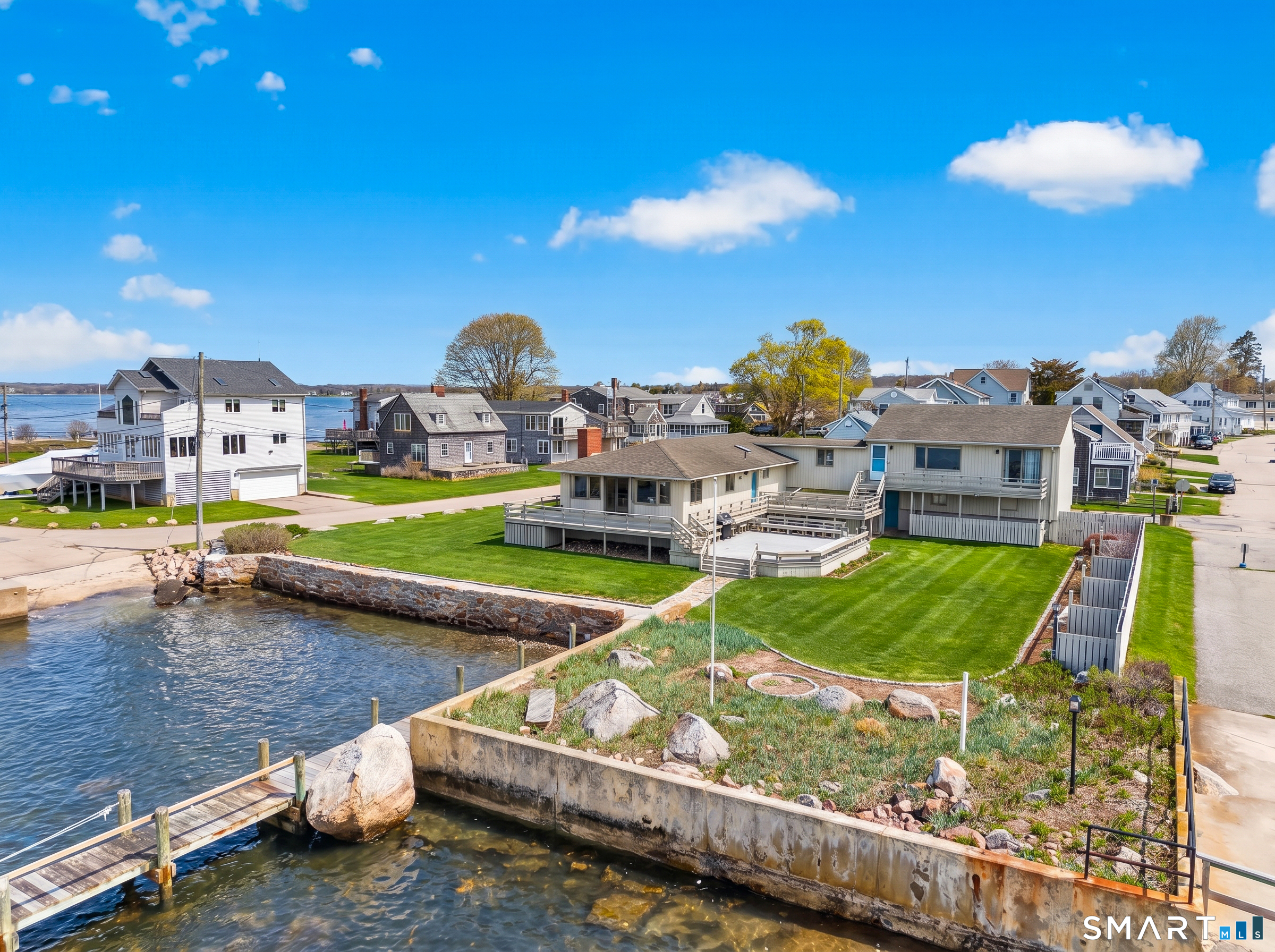 3 Alley Way Stonington CT 06378