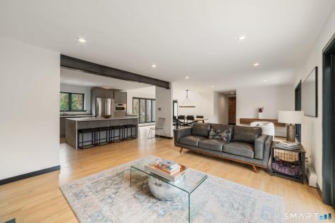 14 Fox Ridge Guilford CT 06437