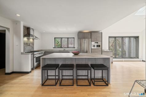 14 Fox Ridge Guilford CT 06437