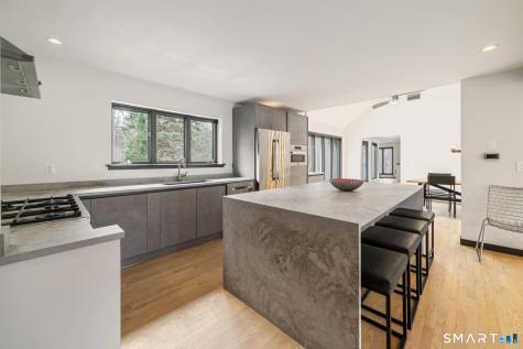 14 Fox Ridge Guilford CT 06437