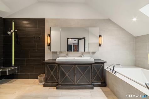 14 Fox Ridge Guilford CT 06437