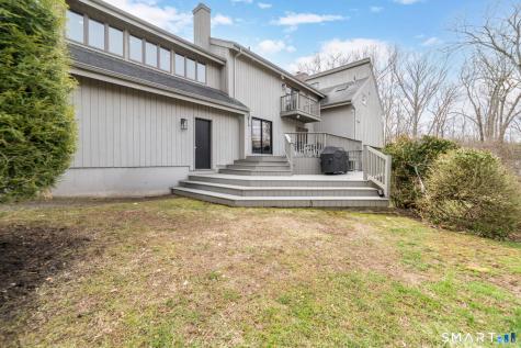 14 Fox Ridge Guilford CT 06437