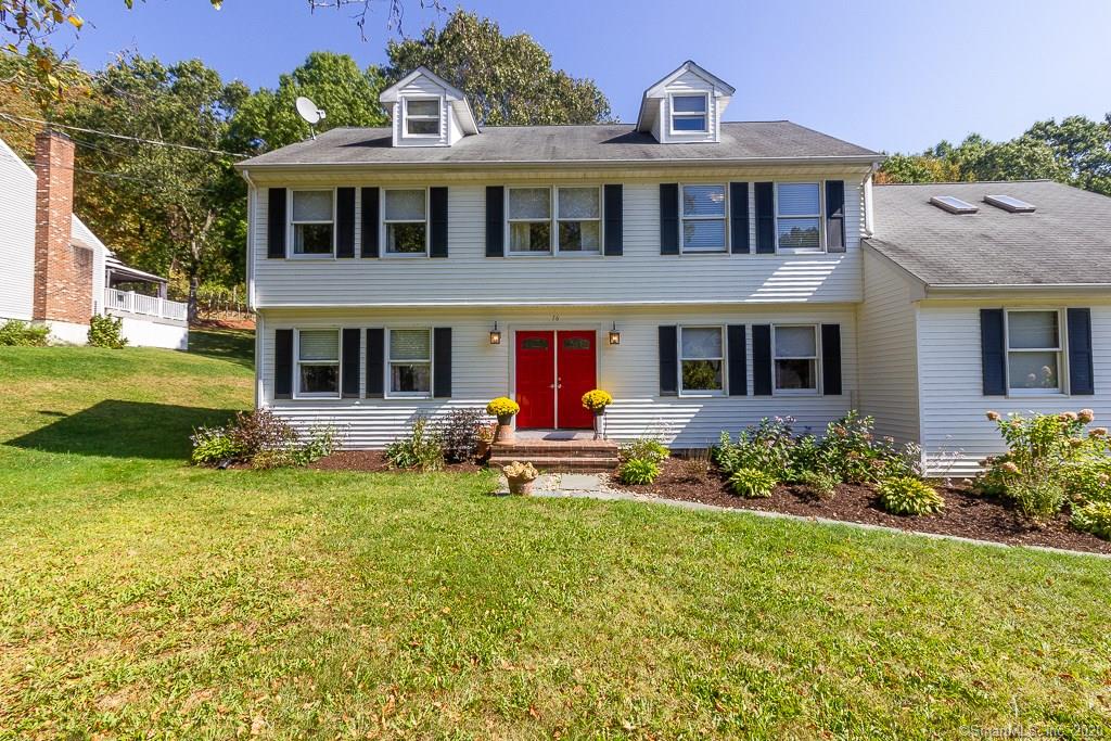 76 Dunbar Lane Hamden CT 06514