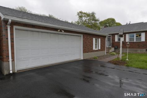 8 Dean Drive Newington CT 06111