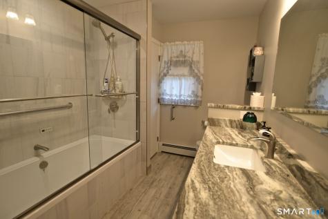 8 Dean Drive Newington CT 06111