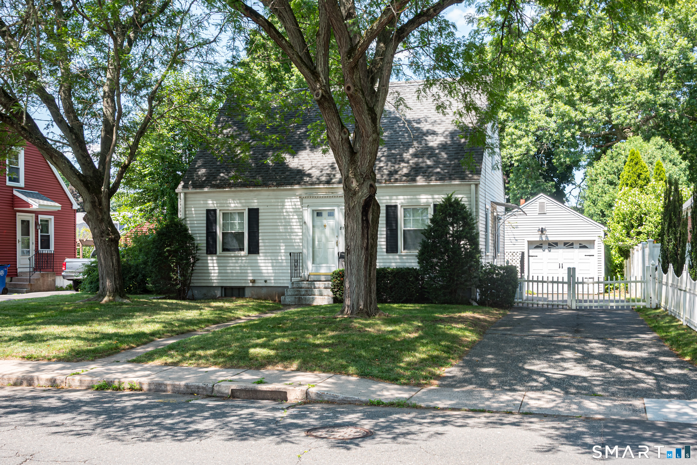 87 Spring Street Windsor Locks CT 06096