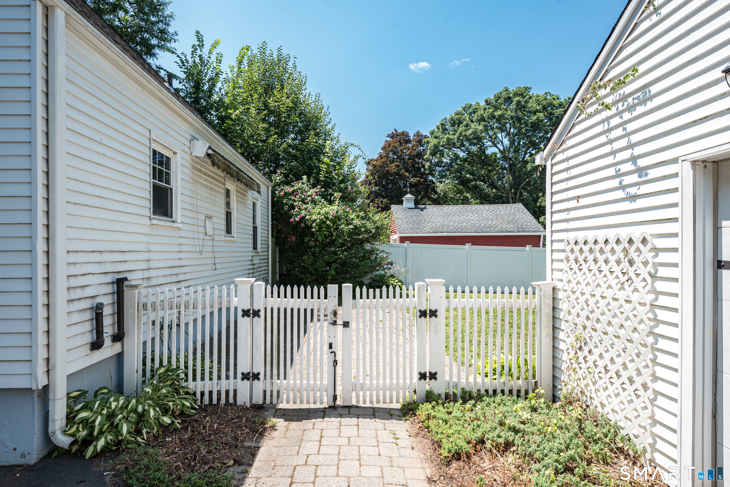 87 Spring Street Windsor Locks CT 06096