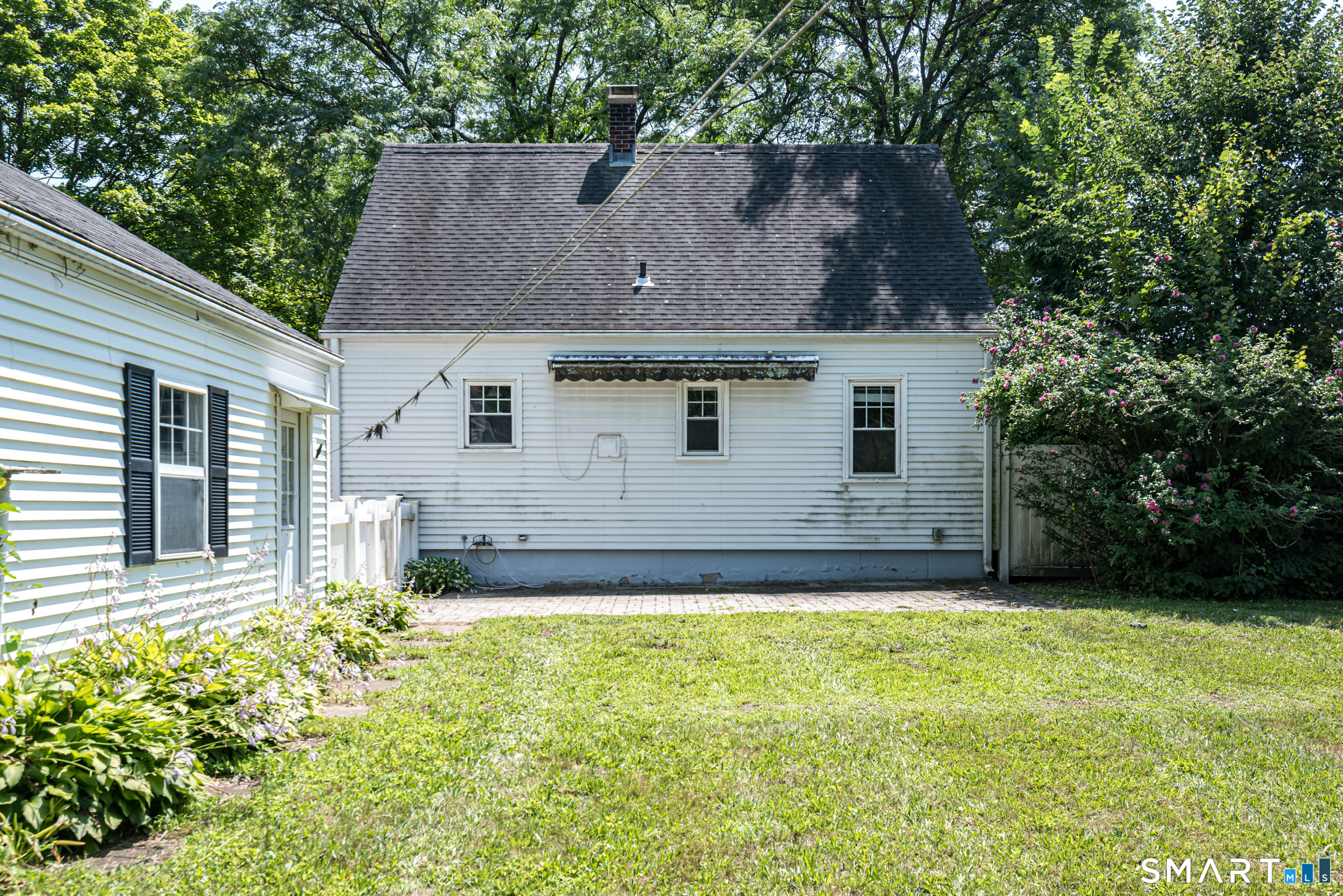 87 Spring Street Windsor Locks CT 06096