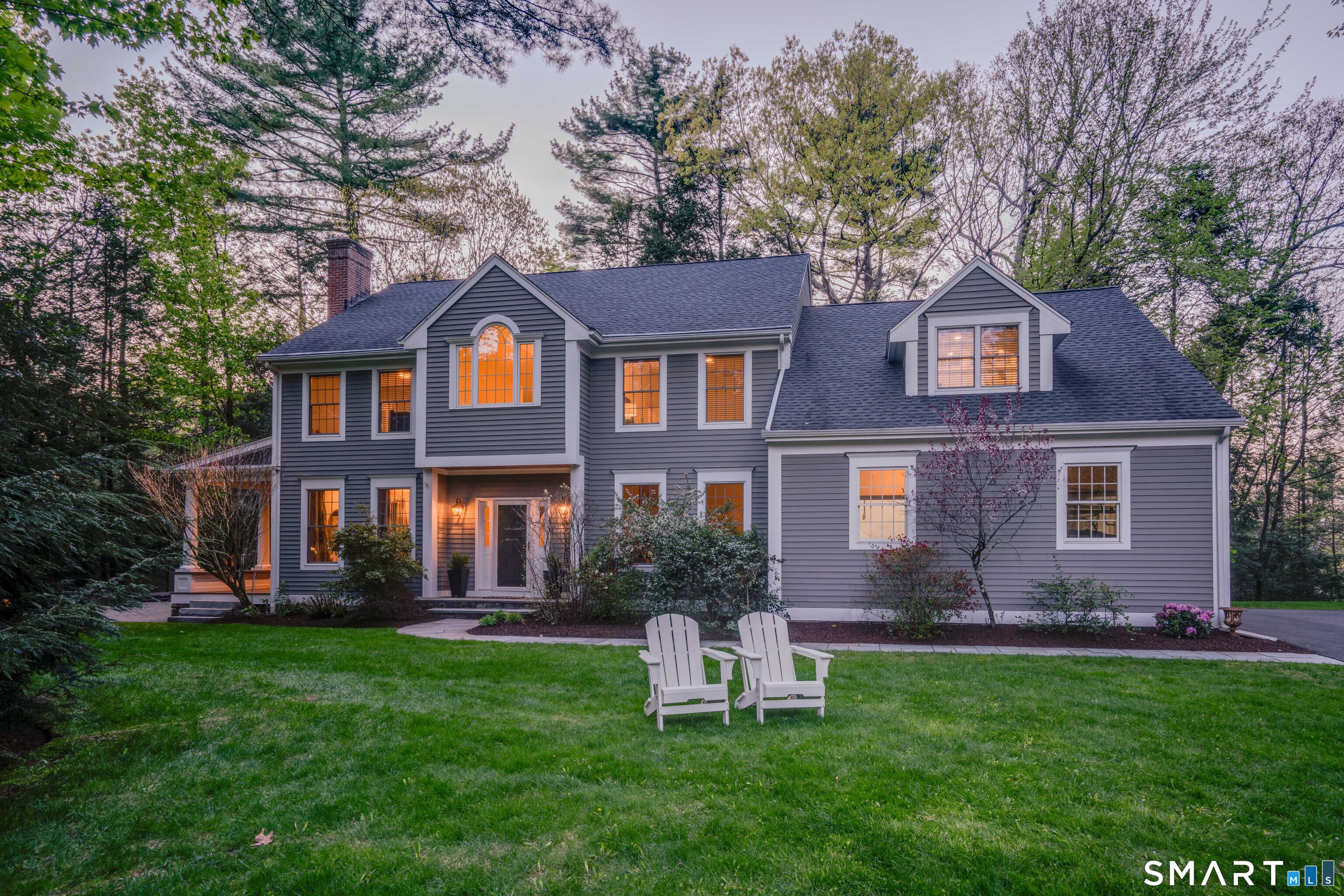 7 Woodleigh Place Simsbury CT 06089