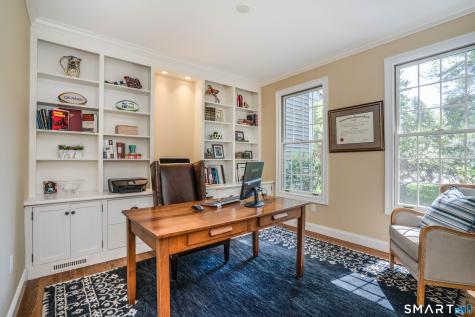7 Woodleigh Place Simsbury CT 06089