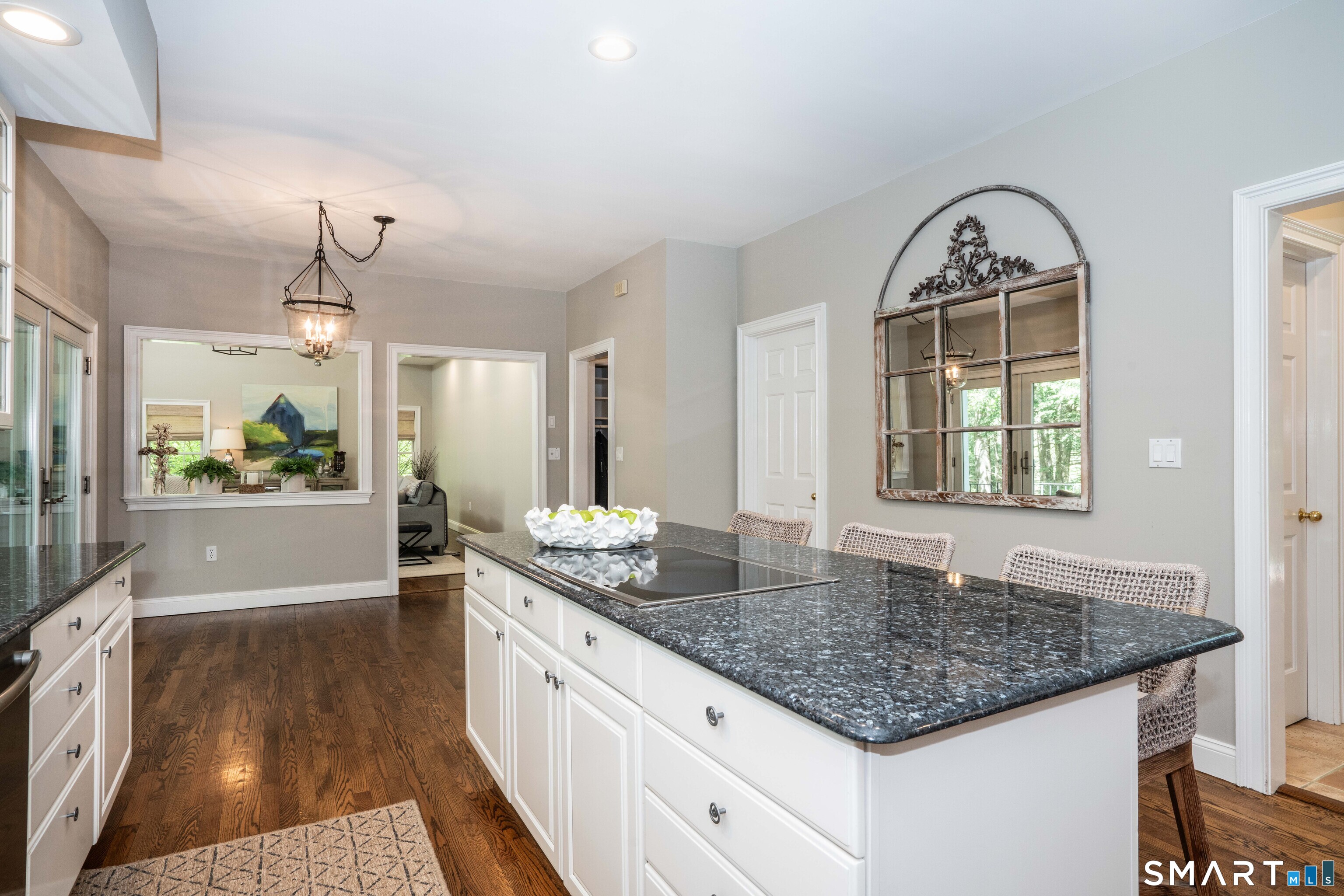 7 Woodleigh Place Simsbury CT 06089