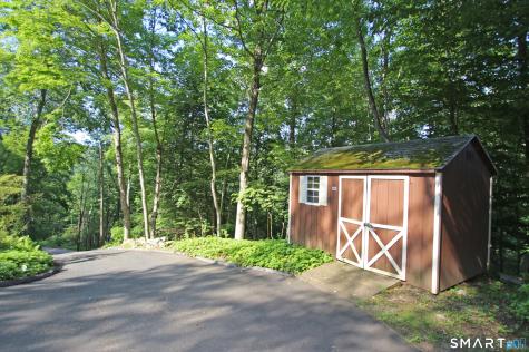 15 Scenic View Drive Newtown CT 06470