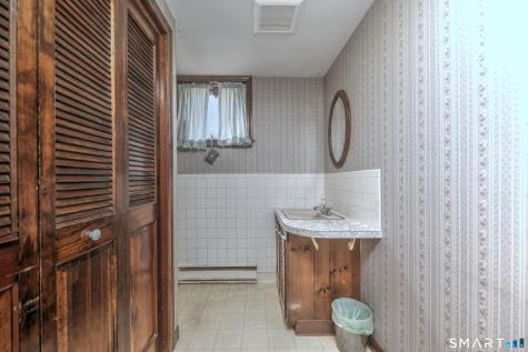 15 Scenic View Drive Newtown CT 06470