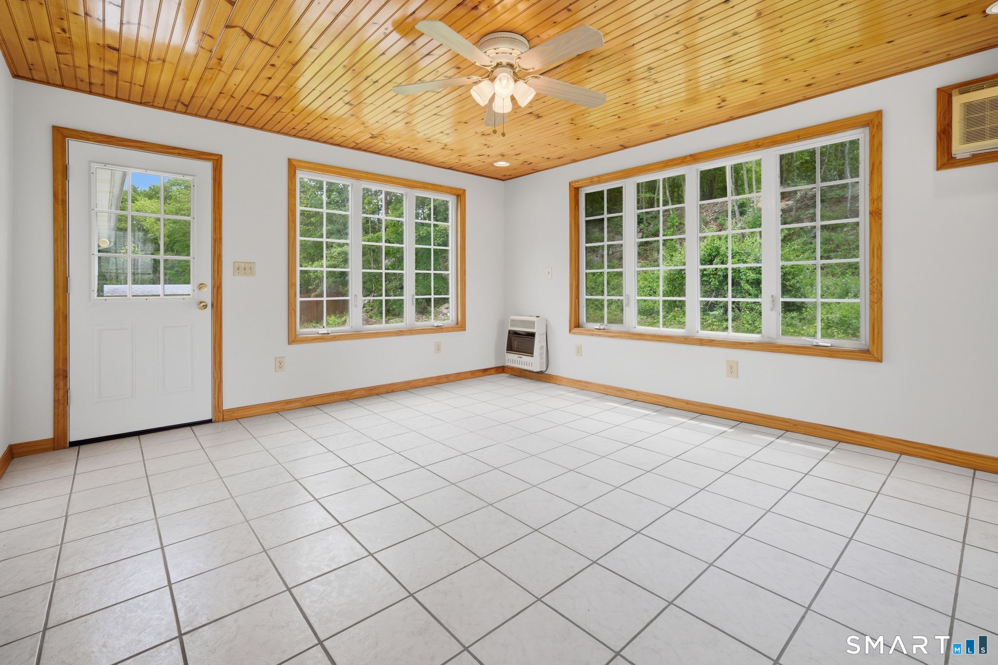 32 Chris Drive Montville CT 06382