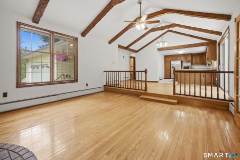 32 Chris Drive Montville CT 06382