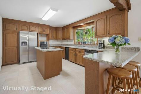 32 Chris Drive Montville CT 06382