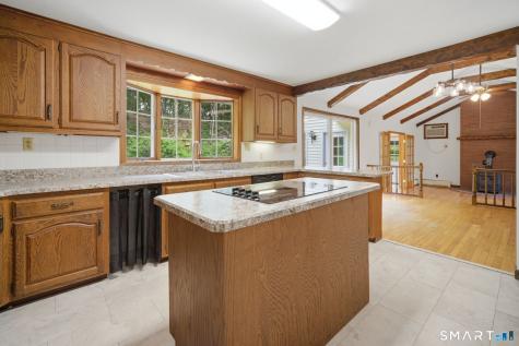 32 Chris Drive Montville CT 06382