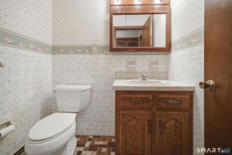 32 Chris Drive Montville CT 06382