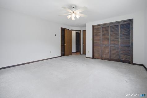 32 Chris Drive Montville CT 06382