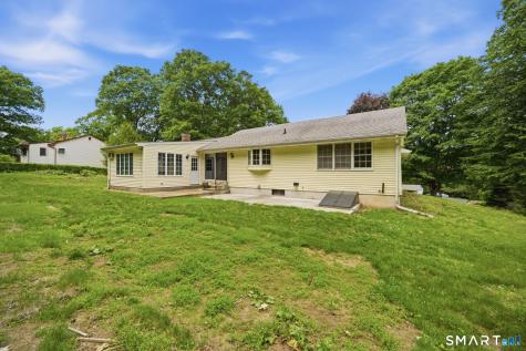 32 Chris Drive Montville CT 06382
