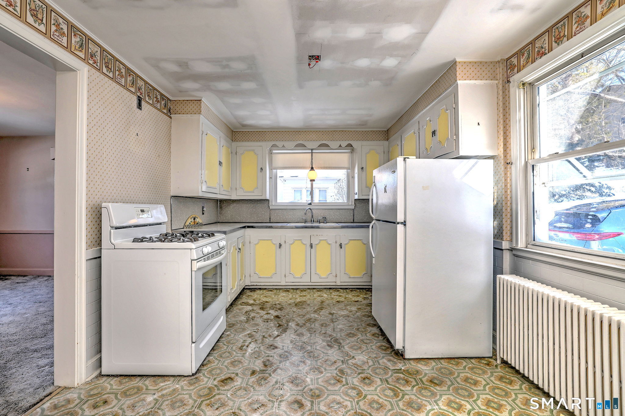 84 Hodge Avenue Ansonia CT 06401