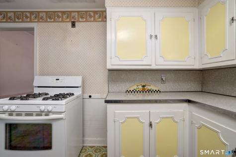 84 Hodge Avenue Ansonia CT 06401