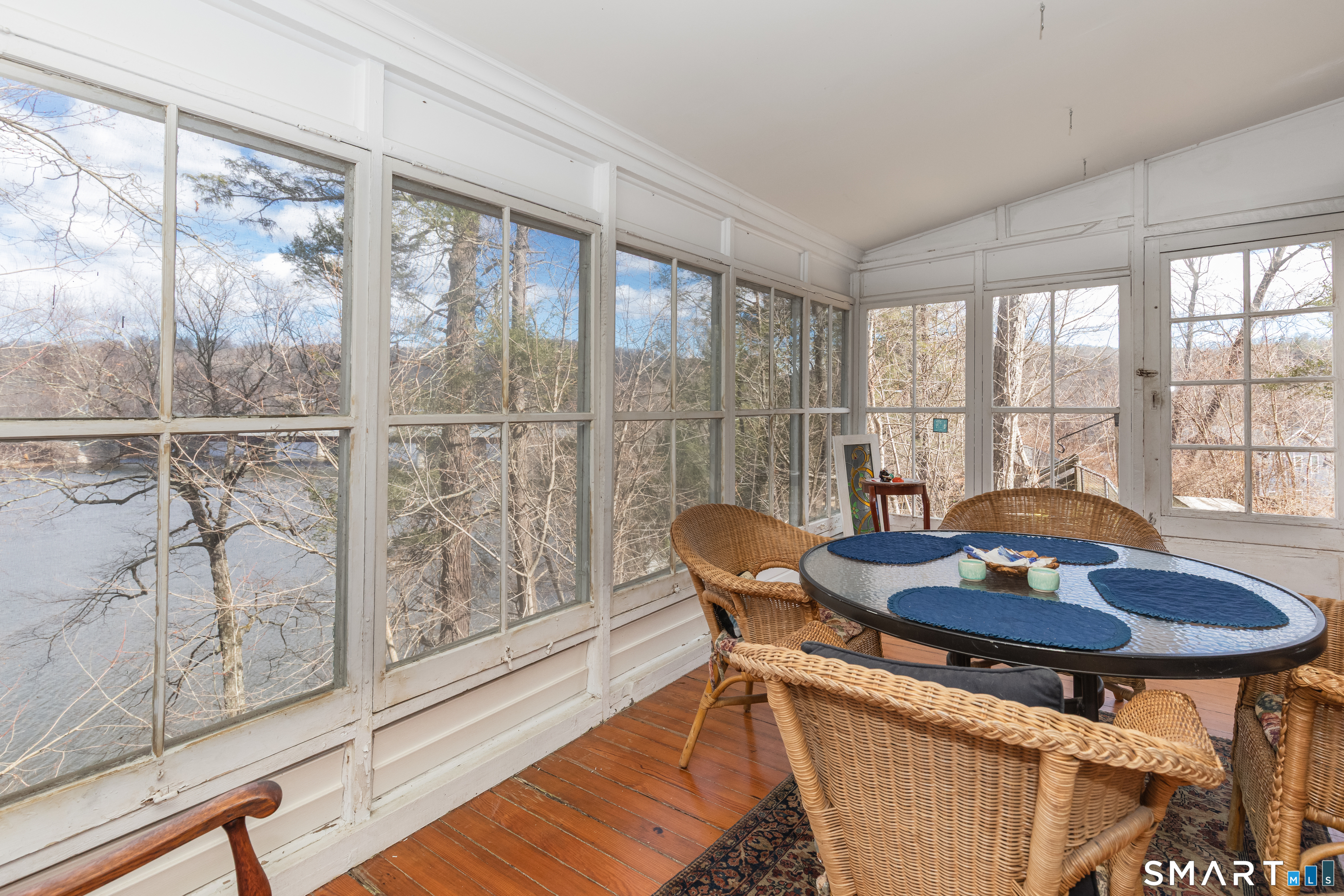 14 Laurel Trail Newtown CT 06482