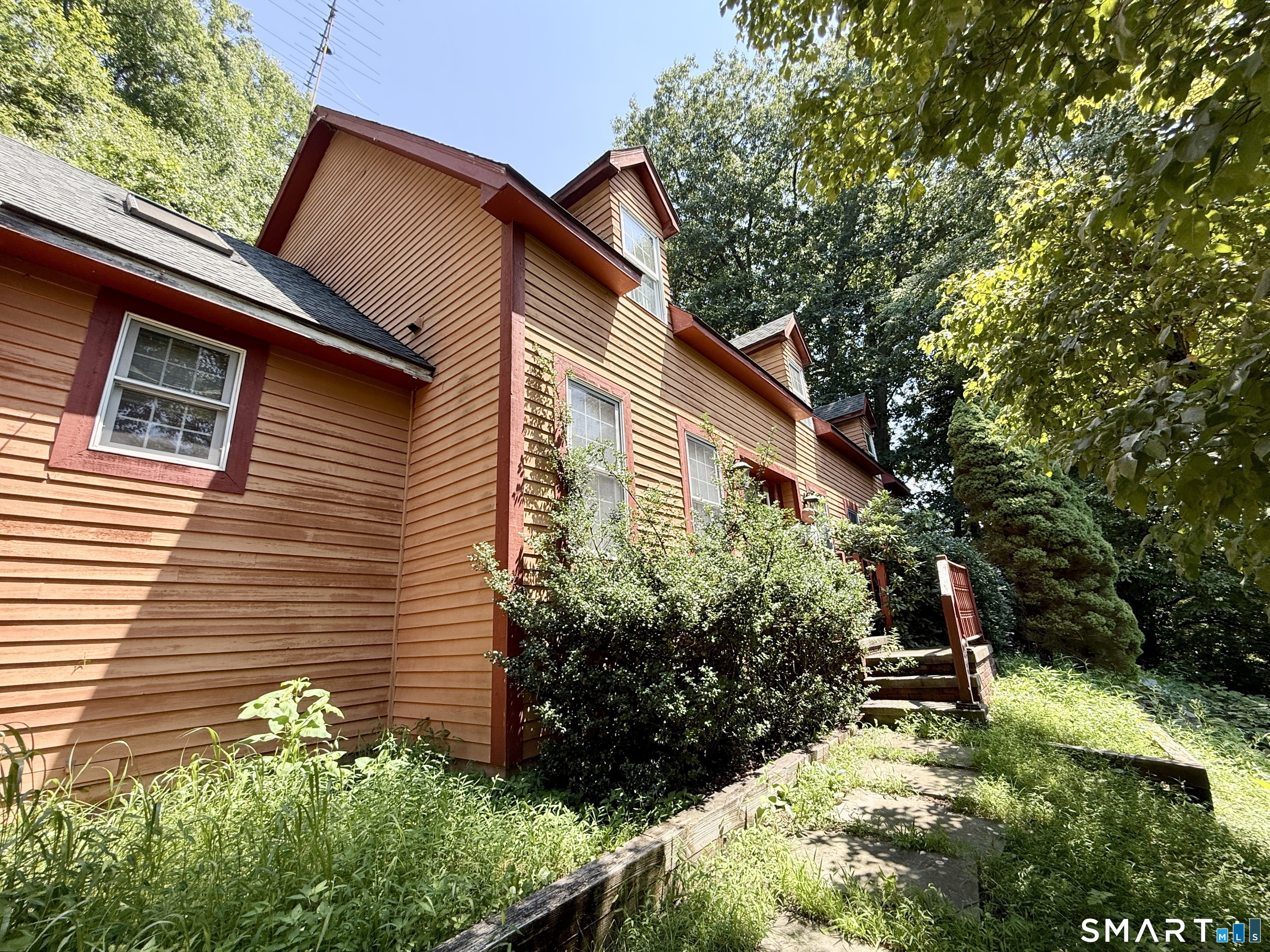 389 Tepi Drive Southbury CT 06488