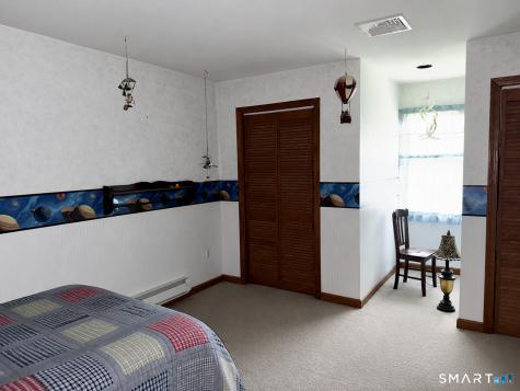 389 Tepi Drive Southbury CT 06488