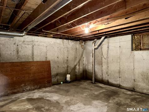 389 Tepi Drive Southbury CT 06488