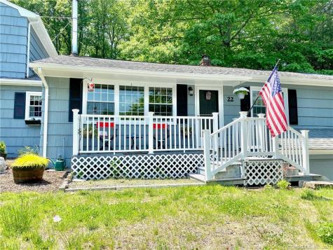 22 Dana Road Danbury CT 06811