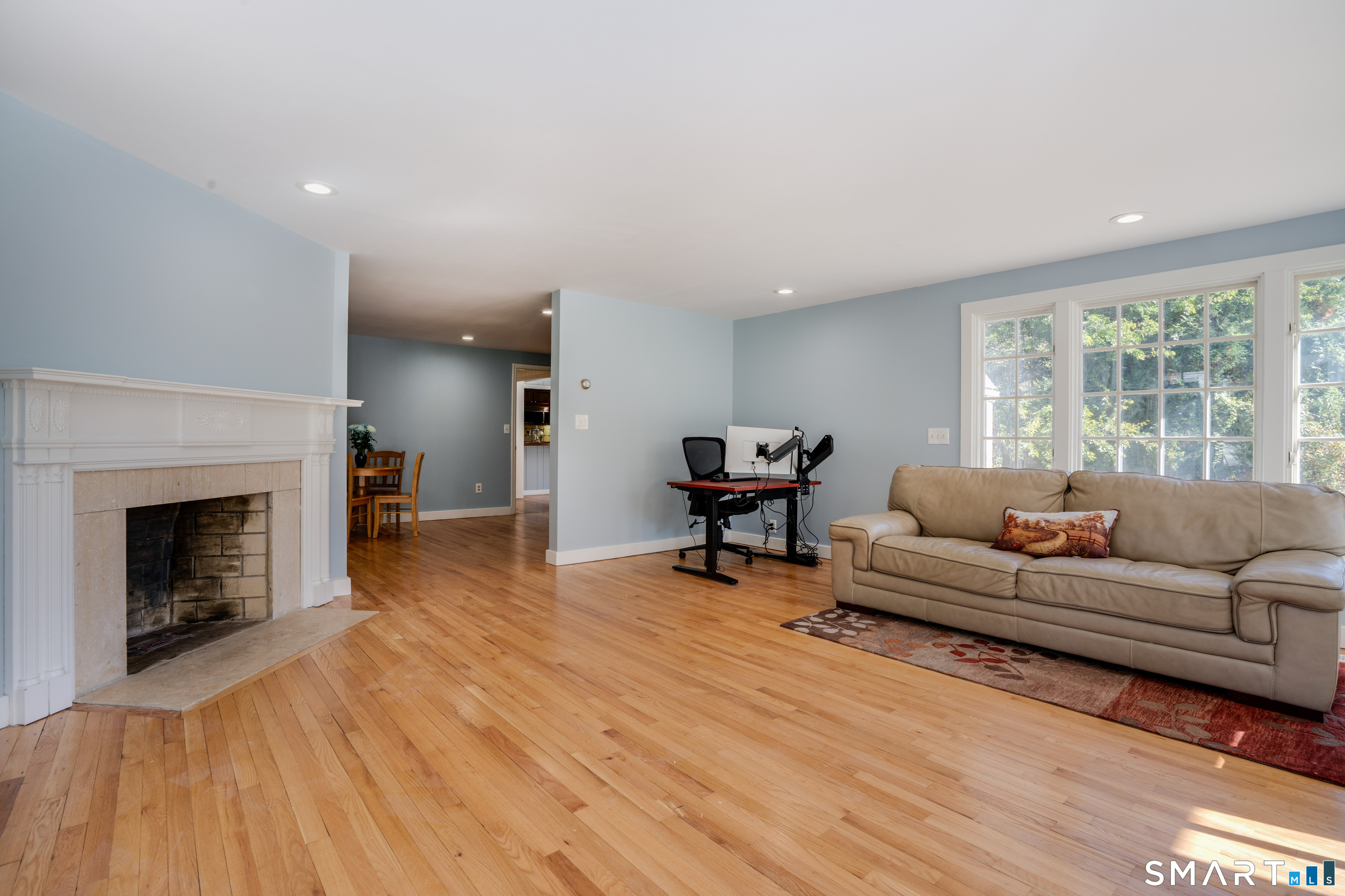 79 Bloomfield Avenue West Hartford CT 06107