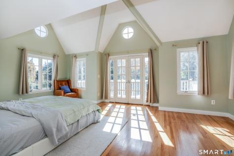 79 Bloomfield Avenue West Hartford CT 06107